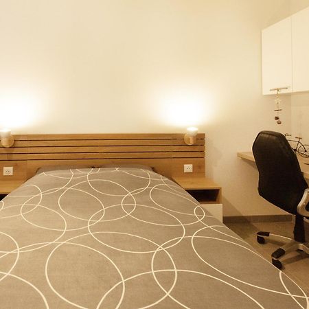 Logement Equipe Saint-Paul-de-Varax Ngoại thất bức ảnh