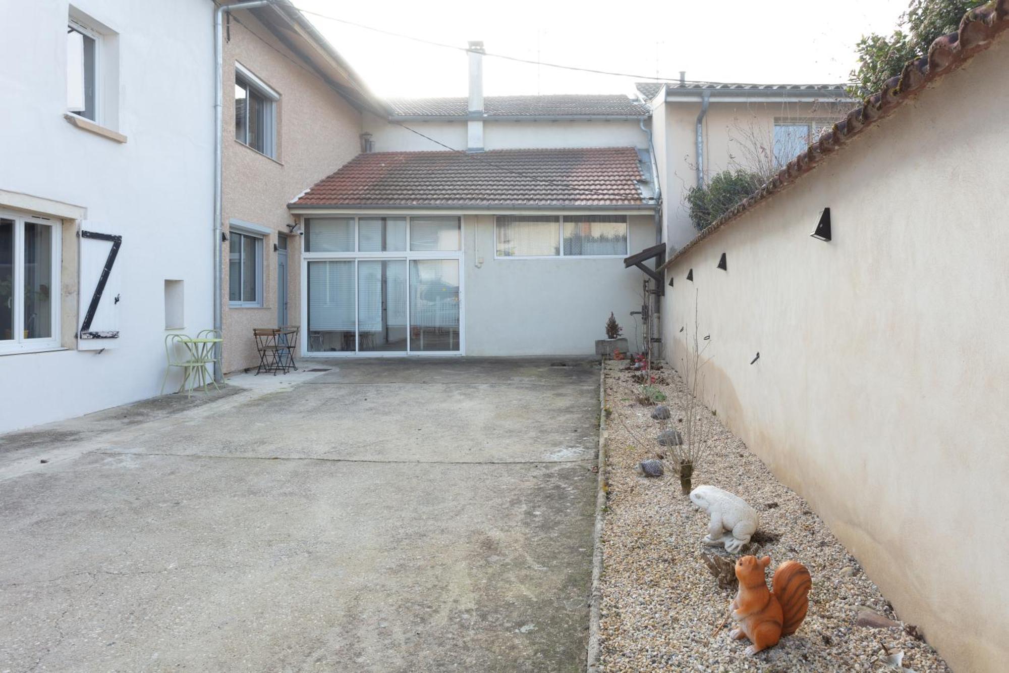 Logement Equipe Saint-Paul-de-Varax Ngoại thất bức ảnh